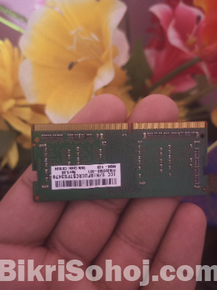 Micron MTA4ATF51264HZ-2G3B1 4GB ddr4 ram for sell